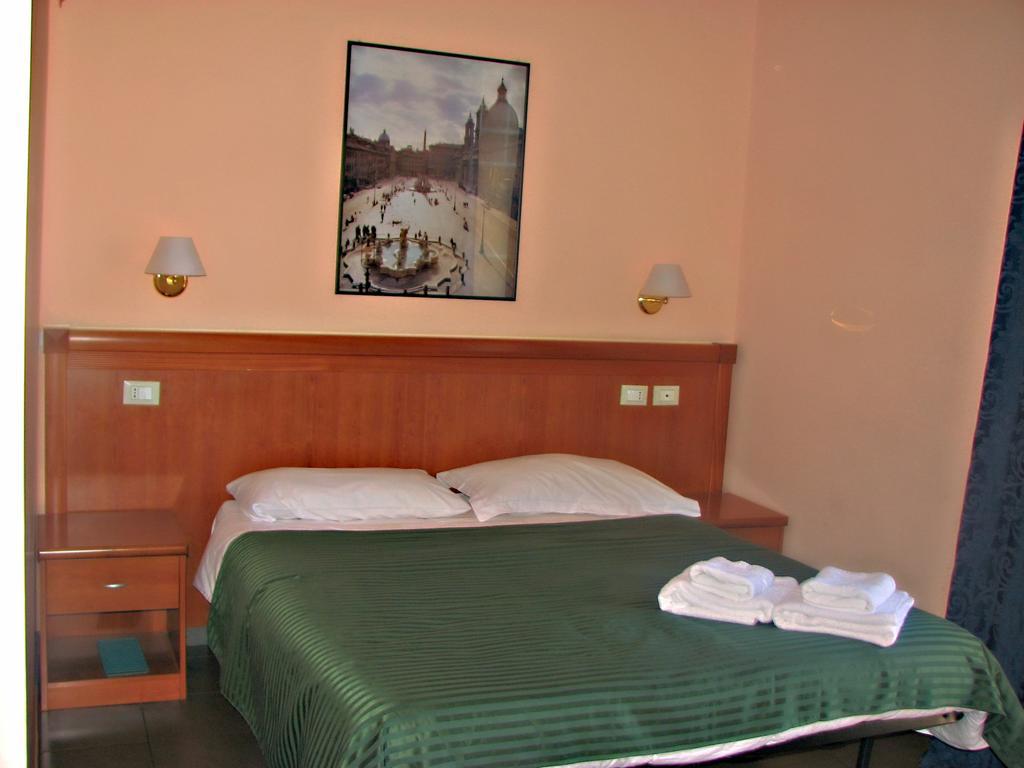 Friendship Place Rome Extérieur photo